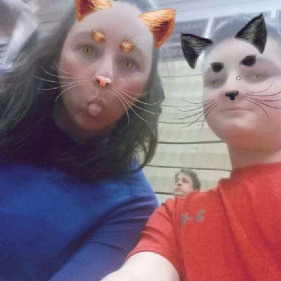 Meet your Posher, Leah - Picture 1 of 1